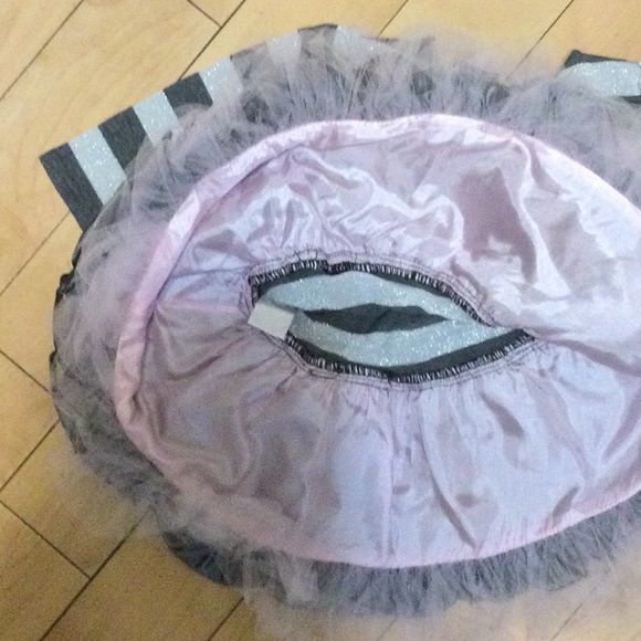 Dolls and Divas Couture 24 months Like New - Picture 7 of 10